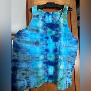 TIE DYE